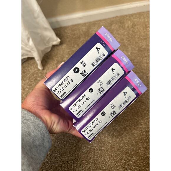 SIGVARIS Women’s Style Soft Opaque 840 Closed Toe Pantyhose 15-20mmHg - Chai NEW - Picture 2 of 4